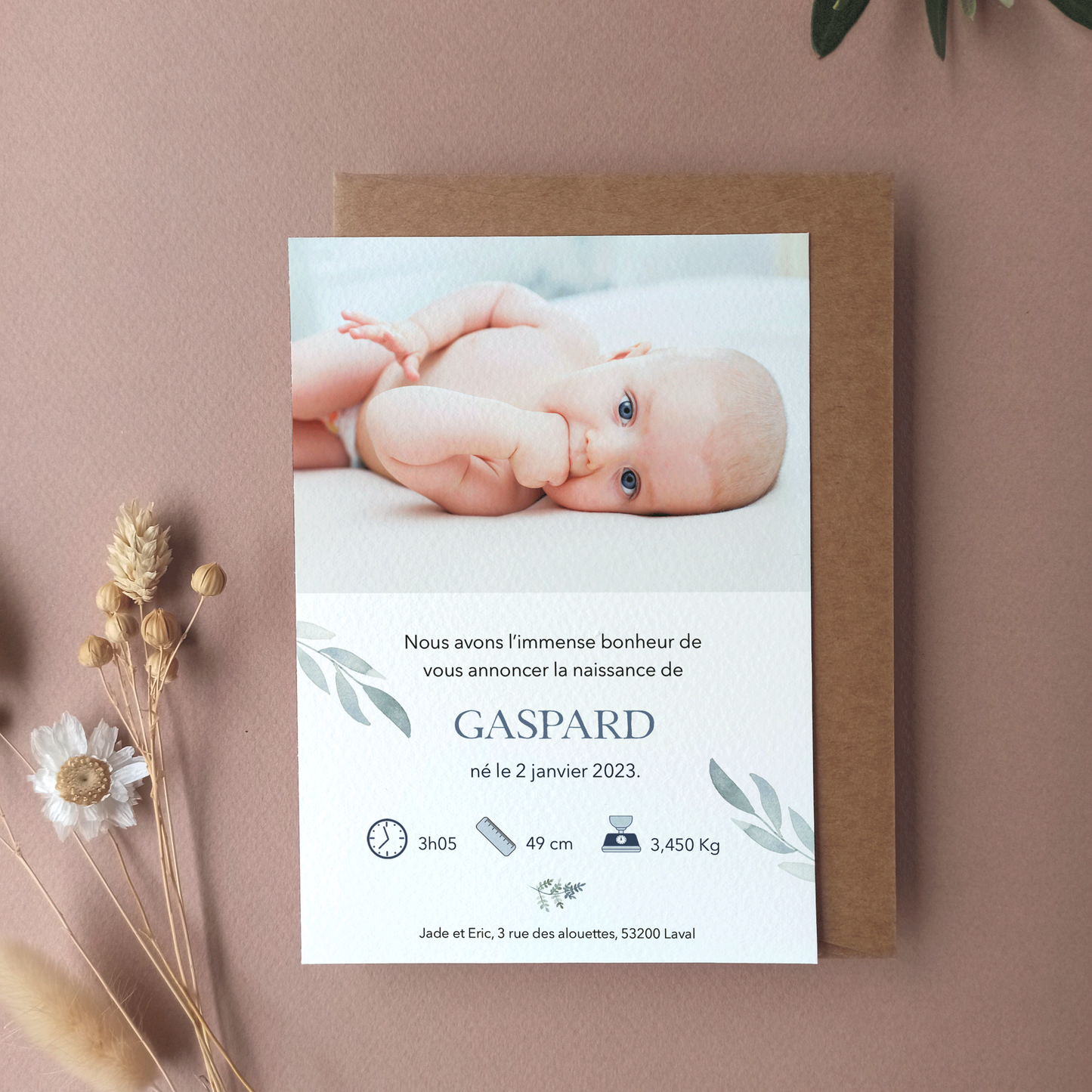 faire part de naissance peint à l'aquarelle représentant un lapin